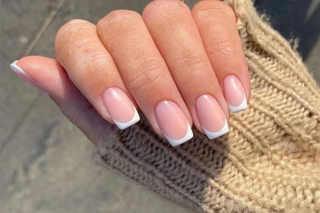 کاور ناخن فرنچ