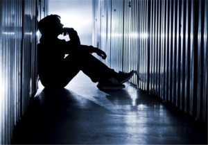 مدیریت سوگ؛ چگونه پس از فقدان دوباره زندگی کنیم؟ راهنمای علمی و کاربردی عبور از اندوه