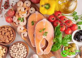 نقش تغذیه در سلامت شناختی و پیشگیری از آلزایمر | معرفی رژیم MIND و مواد مغذی مؤثر برای تقویت حافظه 1 نقش تغذیه در سلامت شناختی و پیشگیری از آلزایمر | معرفی رژیم MIND و مواد مغذی مؤثر برای تقویت حافظه